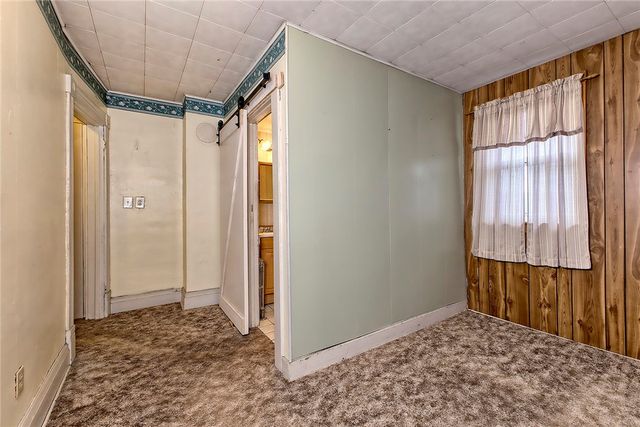 229 S 5th St, Youngwood, PA 15697