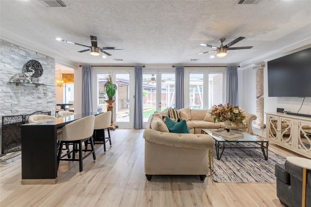 7710 Painton Lane, Spring, TX 77389