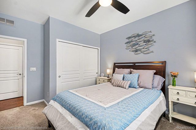 49579 Lakewood Street, Macomb Township, MI 48042