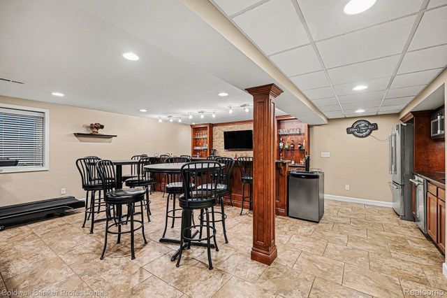 49579 Lakewood Street, Macomb Township, MI 48042