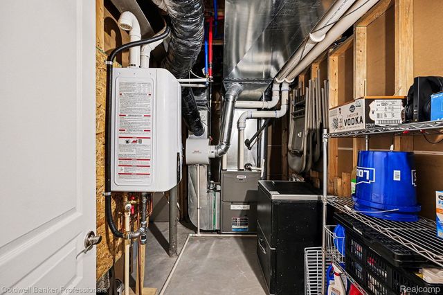 49579 Lakewood Street, Macomb Township, MI 48042