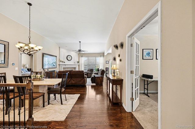 49579 Lakewood Street, Macomb Township, MI 48042