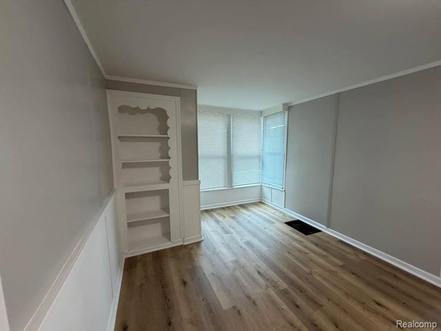 721 W 3rd Street, Monroe, MI 48161