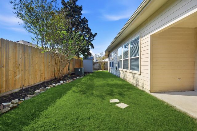 7018 Chapel Meadow Lane, Richmond, TX 77407