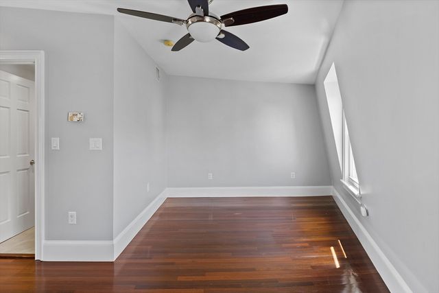24 Emerson St 3, Boston, MA 02127