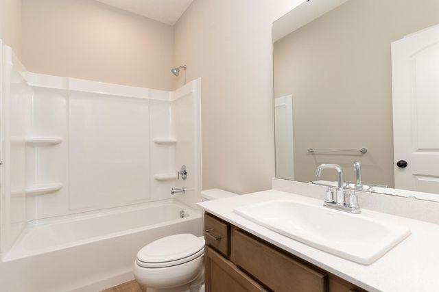 2517 Bartram Lane, Harrison, OH 45030