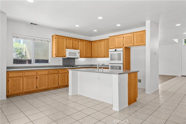 19459 Hebron Court, Riverside, CA 92508