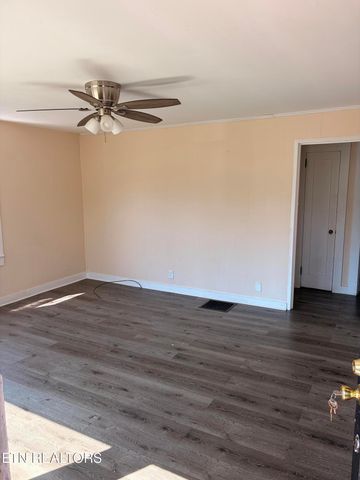 3407 Skyline Drive, Knoxville, TN 37914