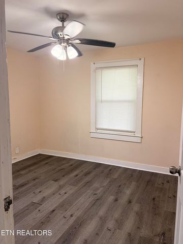 3407 Skyline Drive, Knoxville, TN 37914