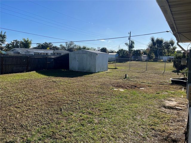 142 SANDHURST DRIVE, Venice, FL 34293