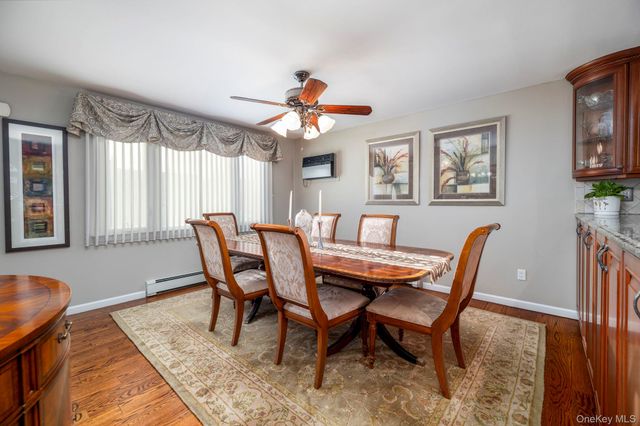 2569 Wantagh Avenue, Wantagh, NY 11793