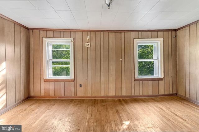 202 LAWRENCE CORNER RD, Pittsgrove, NJ 08318