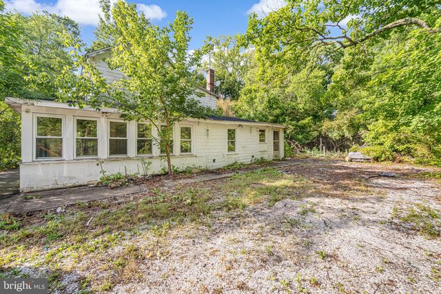 202 LAWRENCE CORNER RD, Pittsgrove, NJ 08318