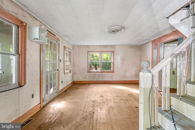 202 LAWRENCE CORNER RD, Pittsgrove, NJ 08318