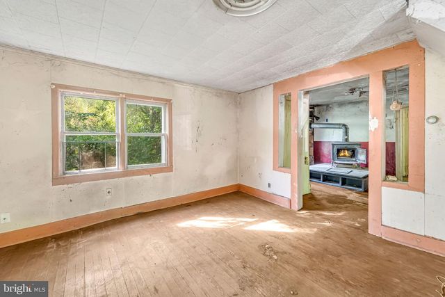 202 LAWRENCE CORNER RD, Pittsgrove, NJ 08318
