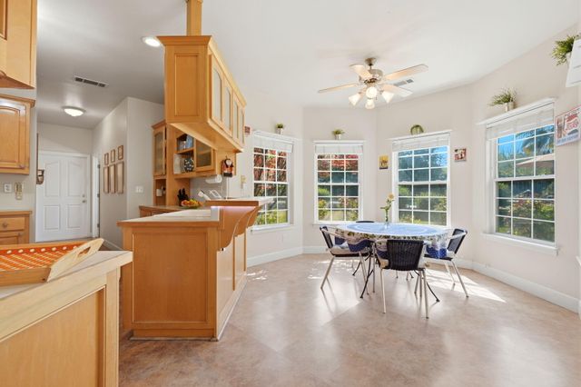 32265 Pleasant Oak Drive, Springville, CA 93265