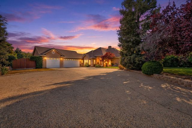 32265 Pleasant Oak Drive, Springville, CA 93265