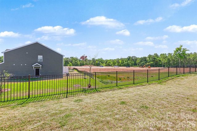 5154 Tommy Lane, Stanley, NC 28164