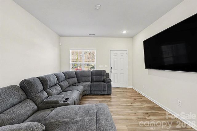 5154 Tommy Lane, Stanley, NC 28164
