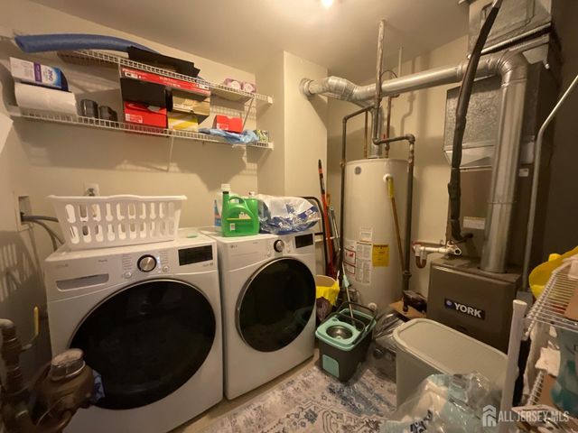 1207 Cypress Ln Lane, East Brunswick, NJ 08816