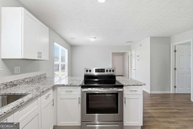 222 Dove Place, Social Circle, GA 30025