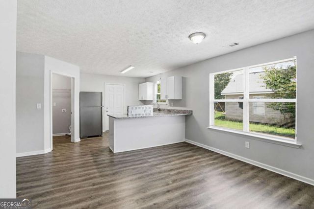 222 Dove Place, Social Circle, GA 30025