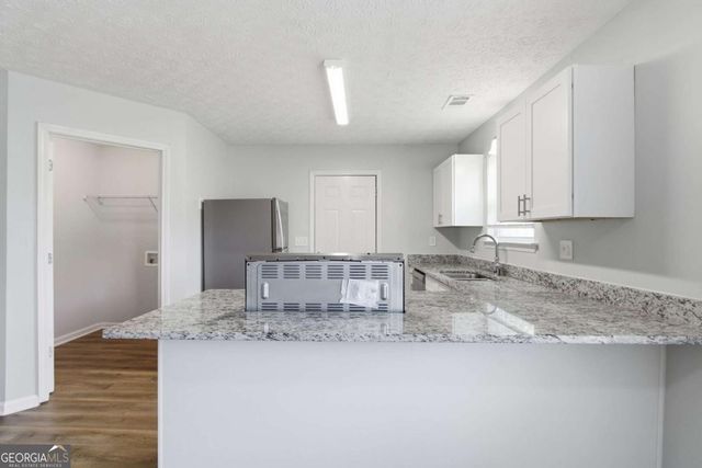222 Dove Place, Social Circle, GA 30025