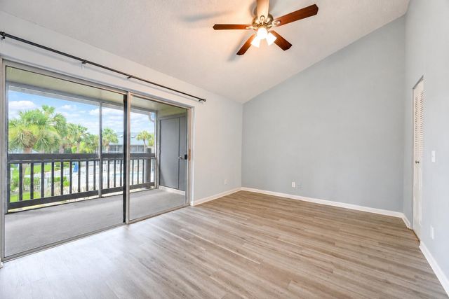 1431 NE 14th Court, Jensen Beach, FL 34957