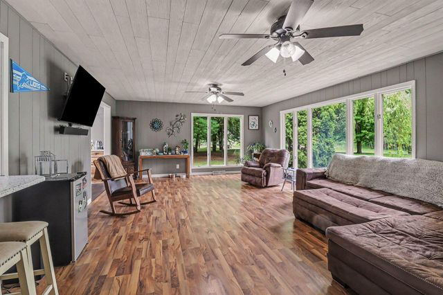 3585 N 72nd Avenue, Hart, MI 49420