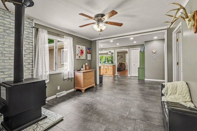 3585 N 72nd Avenue, Hart, MI 49420