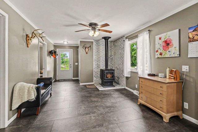 3585 N 72nd Avenue, Hart, MI 49420