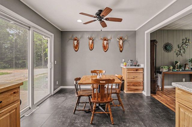 3585 N 72nd Avenue, Hart, MI 49420