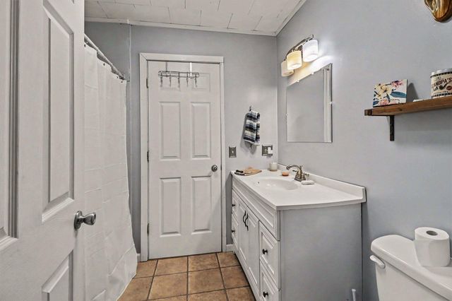 3585 N 72nd Avenue, Hart, MI 49420