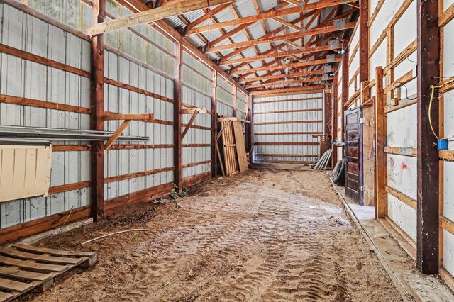 3585 N 72nd Avenue, Hart, MI 49420