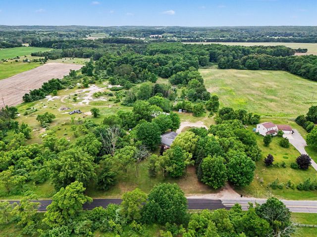 3585 N 72nd Avenue, Hart, MI 49420