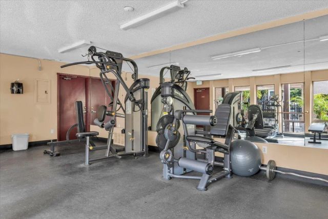 6780 Friars Rd 214, San Diego, CA 92108