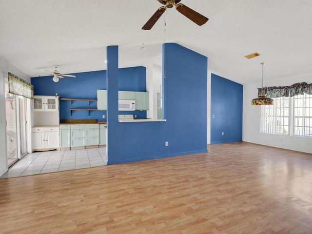 1094 SW Cairo Avenue, Port St. Lucie, FL 34953
