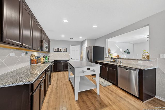 12037 Silver Light, San Antonio, TX 78254