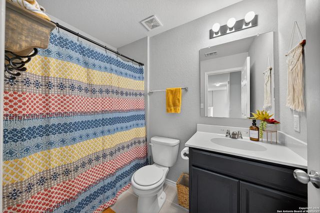 12037 Silver Light, San Antonio, TX 78254