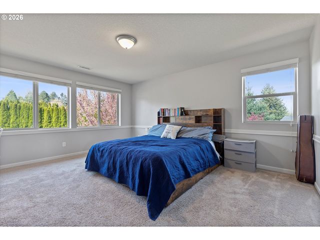 2400 Ne 187TH Pl, Vancouver, WA 98684