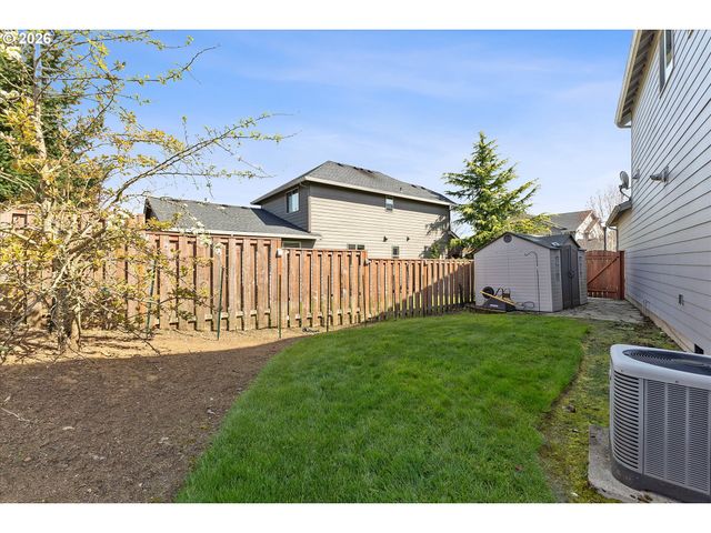 2400 Ne 187TH Pl, Vancouver, WA 98684