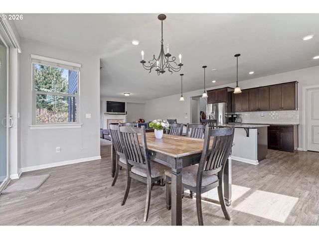 2400 Ne 187TH Pl, Vancouver, WA 98684