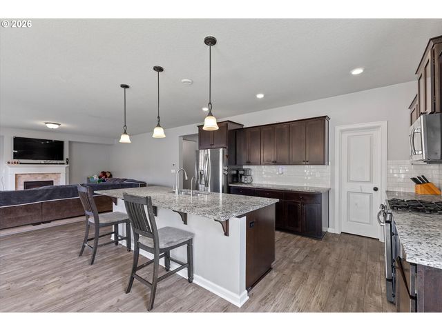 2400 Ne 187TH Pl, Vancouver, WA 98684