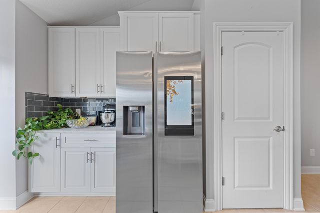 6037 Baronscourt Way, Dublin, OH 43016