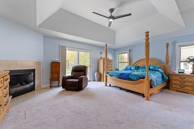 6037 Baronscourt Way, Dublin, OH 43016