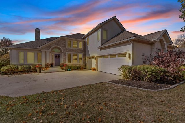 6037 Baronscourt Way, Dublin, OH 43016