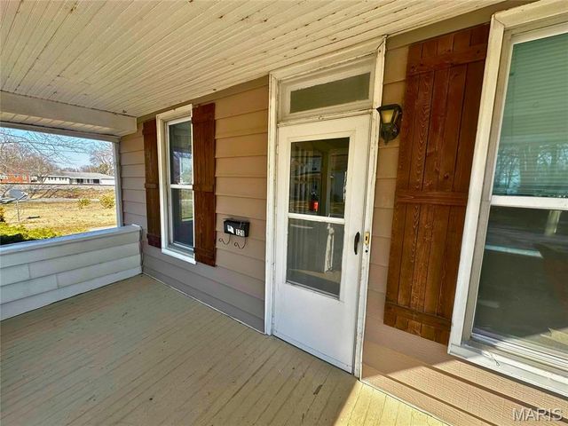 120 N Euclid Avenue, Marissa, IL 62257