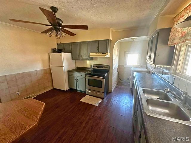 120 N Euclid Avenue, Marissa, IL 62257