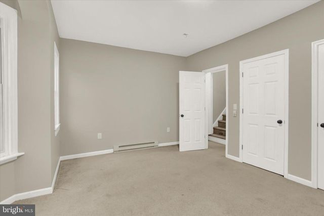 254 W MAPLE ST, York, PA 17401