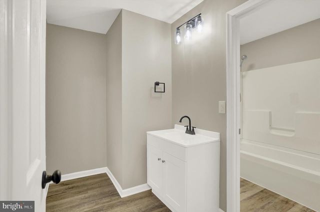 254 W MAPLE ST, York, PA 17401